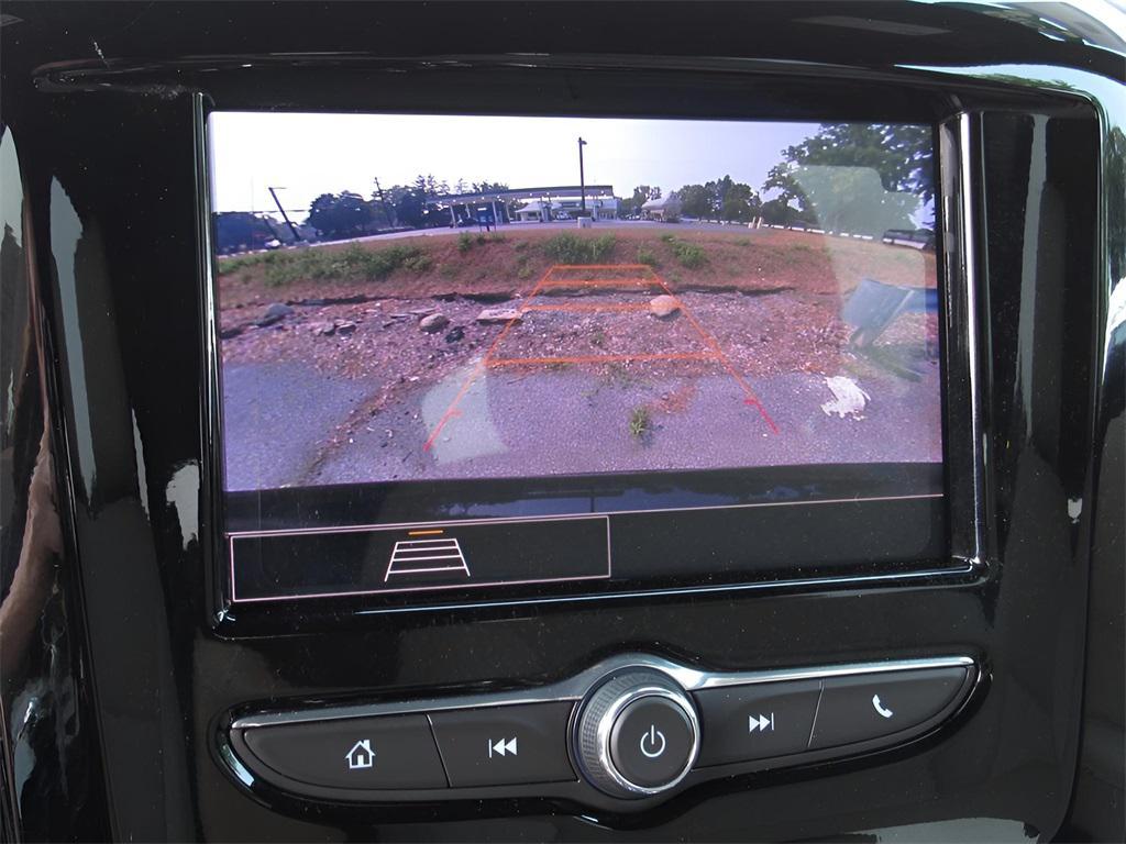 used 2023 Chevrolet Traverse car, priced at $28,183