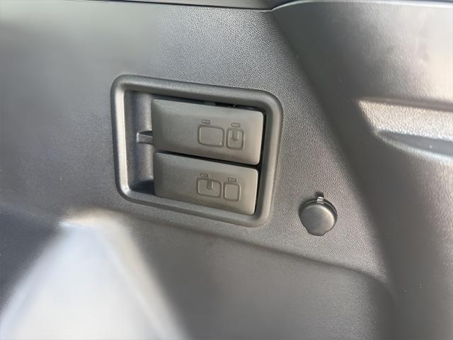 used 2022 Chevrolet Equinox car, priced at $23,288