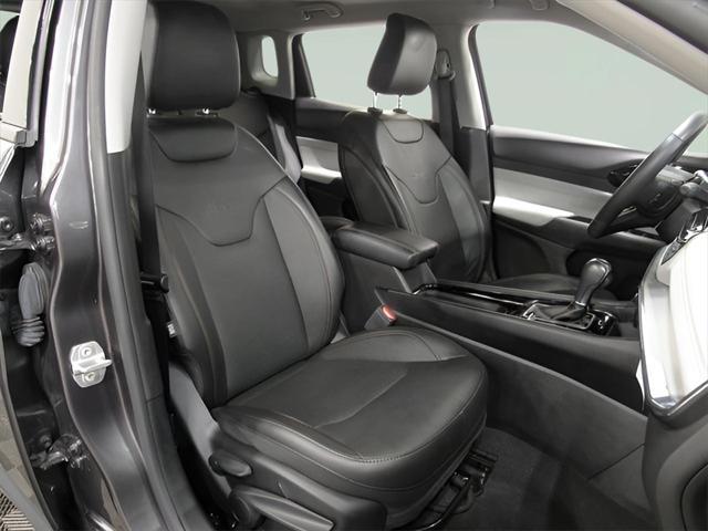 used 2022 Jeep Compass car, priced at $25,000