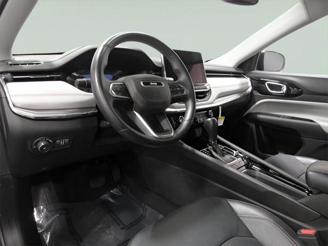 used 2022 Jeep Compass car, priced at $25,000
