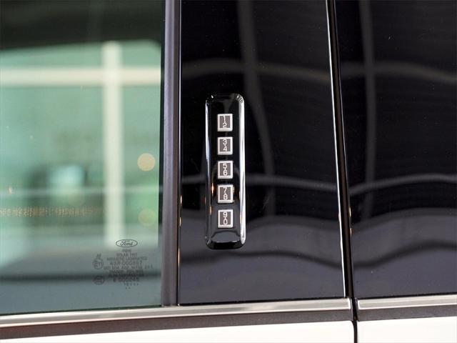used 2019 Ford F-150 car, priced at $33,992