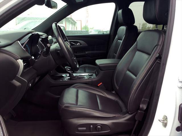 used 2022 Chevrolet Traverse car, priced at $35,068