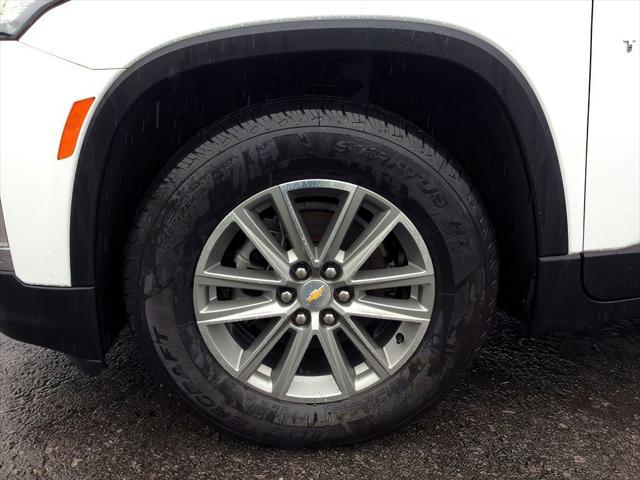 used 2022 Chevrolet Traverse car, priced at $35,068