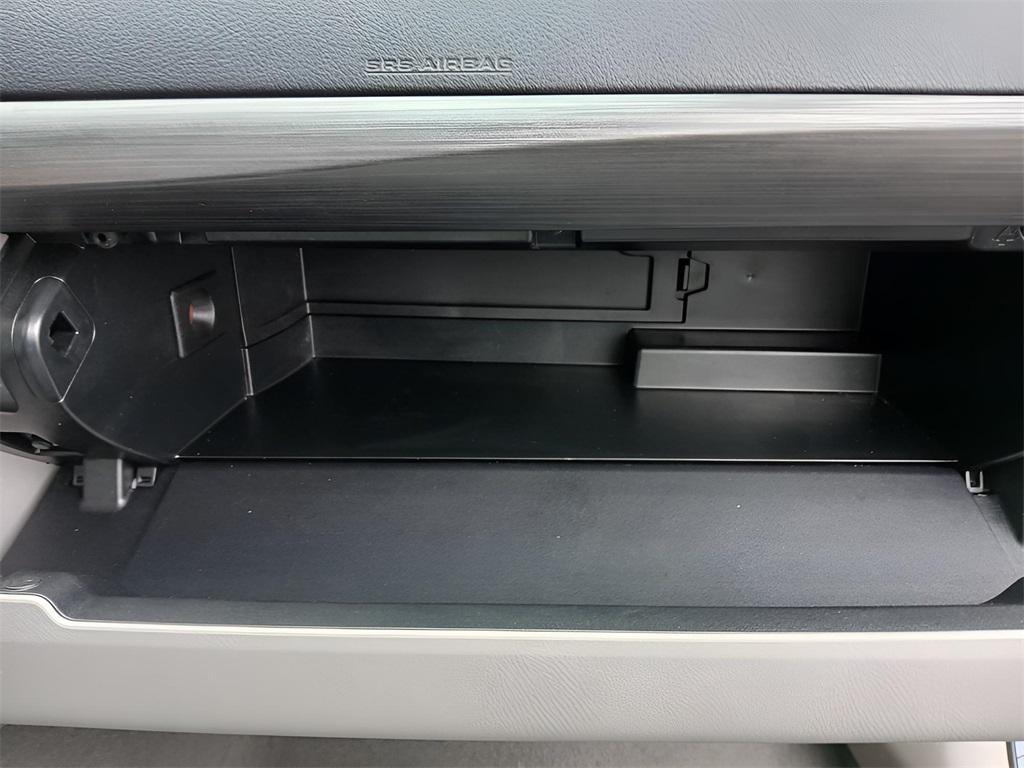 used 2017 Toyota Camry Hybrid car, priced at $16,747