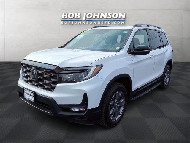 used 2025 Honda Passport car, priced at $41,782