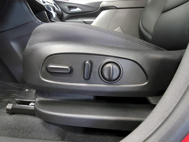 used 2023 Chevrolet Equinox car, priced at $24,249
