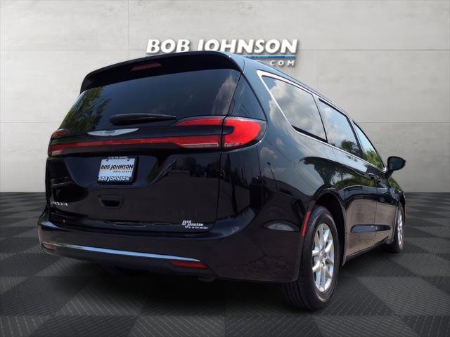 used 2022 Chrysler Pacifica car, priced at $26,066