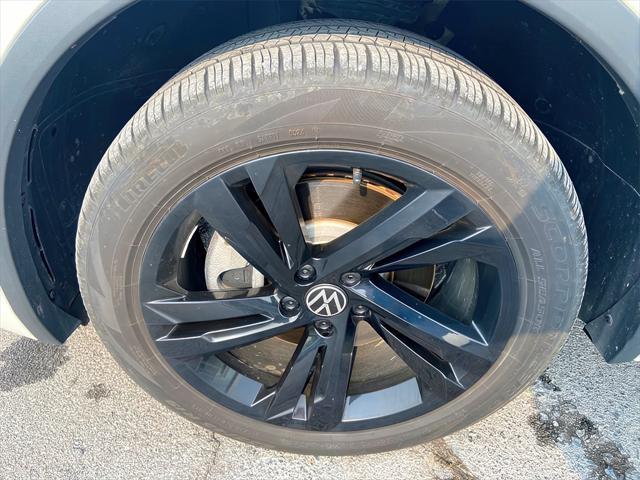 used 2024 Volkswagen Tiguan car, priced at $34,219