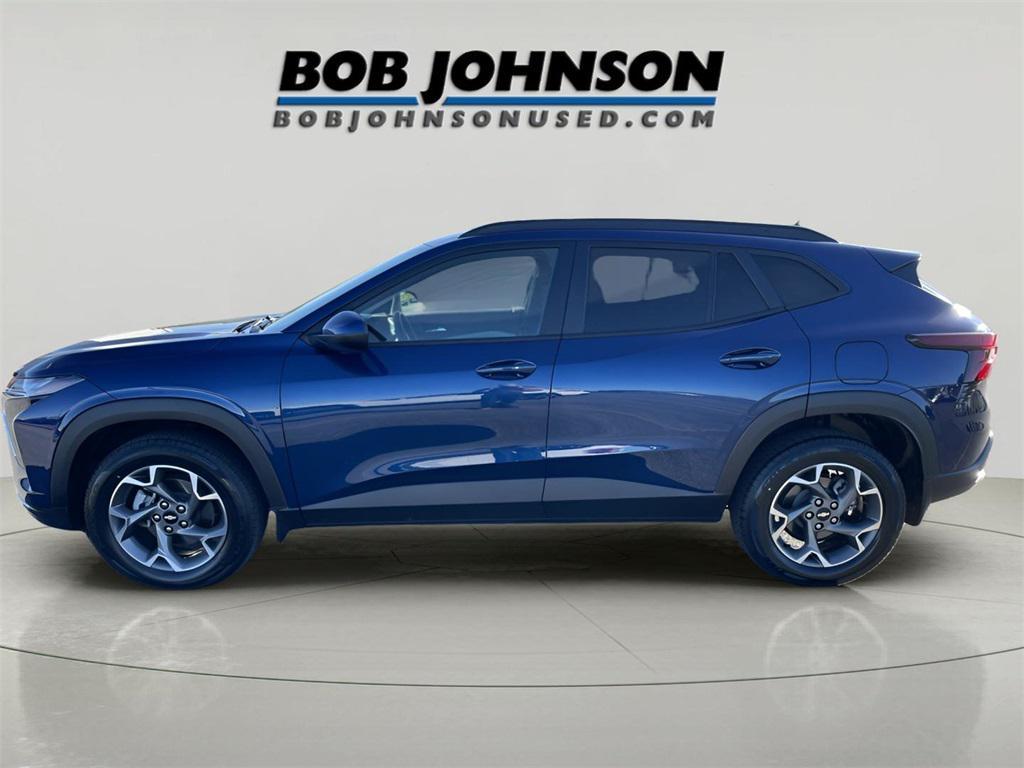 used 2024 Chevrolet Trax car, priced at $20,647