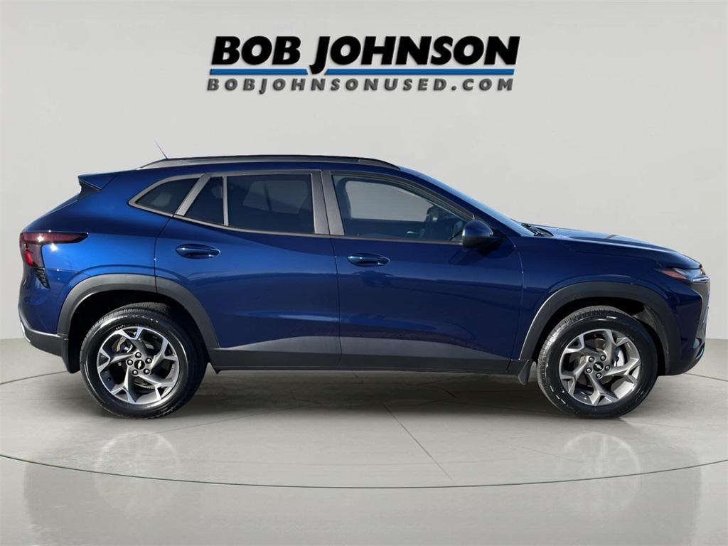 used 2024 Chevrolet Trax car, priced at $20,647