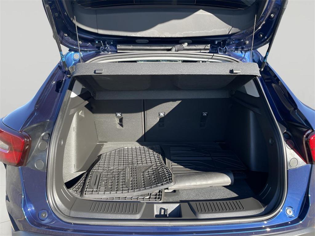 used 2024 Chevrolet Trax car, priced at $20,647