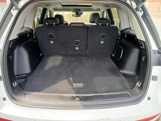 used 2022 Jeep Grand Cherokee car, priced at $32,495