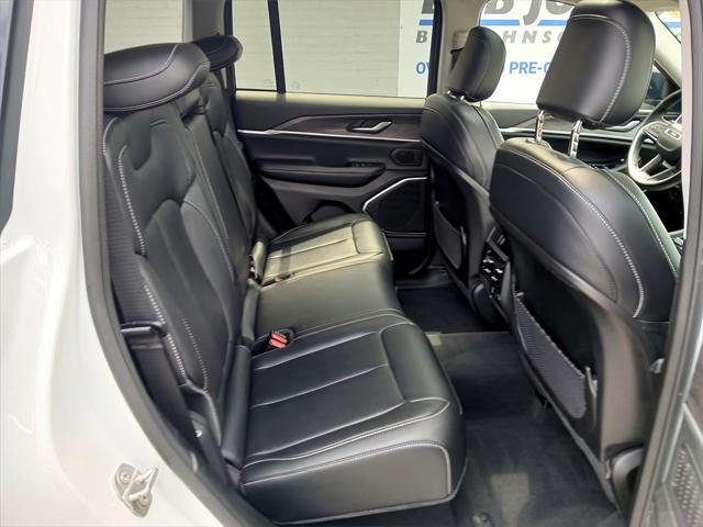 used 2022 Jeep Grand Cherokee car, priced at $32,495