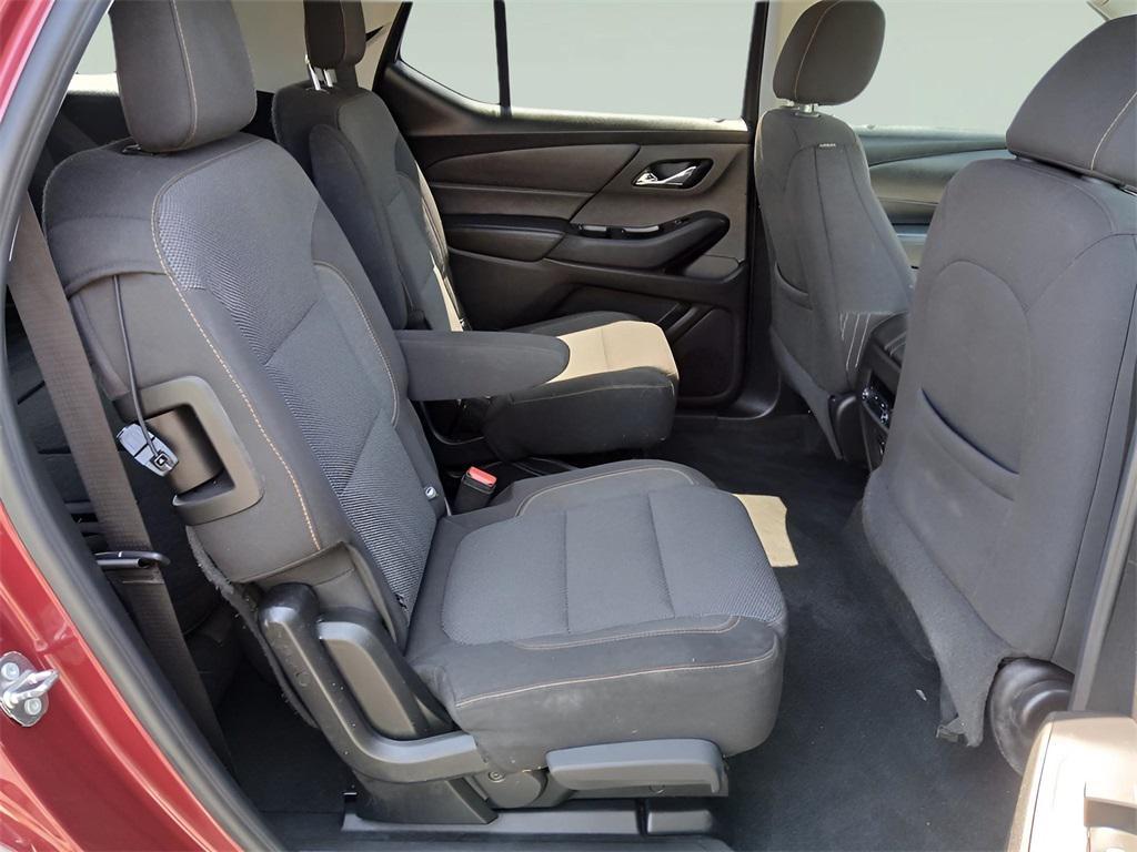 used 2018 Chevrolet Traverse car, priced at $13,864