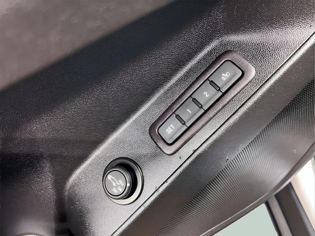 used 2018 Chevrolet Equinox car, priced at $14,000