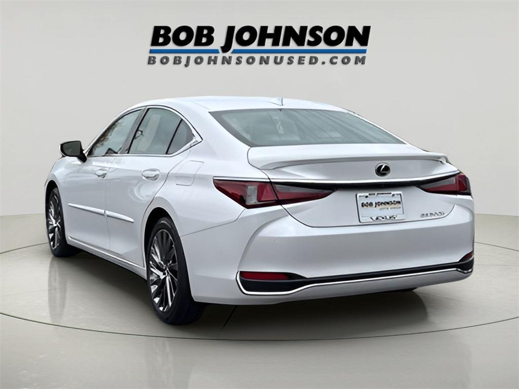 used 2024 Lexus ES 300h car, priced at $44,731