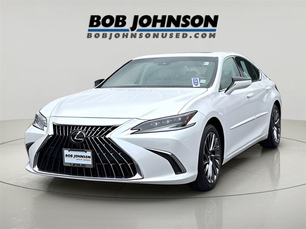 used 2024 Lexus ES 300h car, priced at $44,731