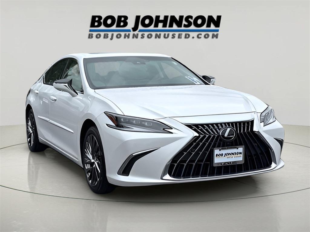 used 2024 Lexus ES 300h car, priced at $44,731