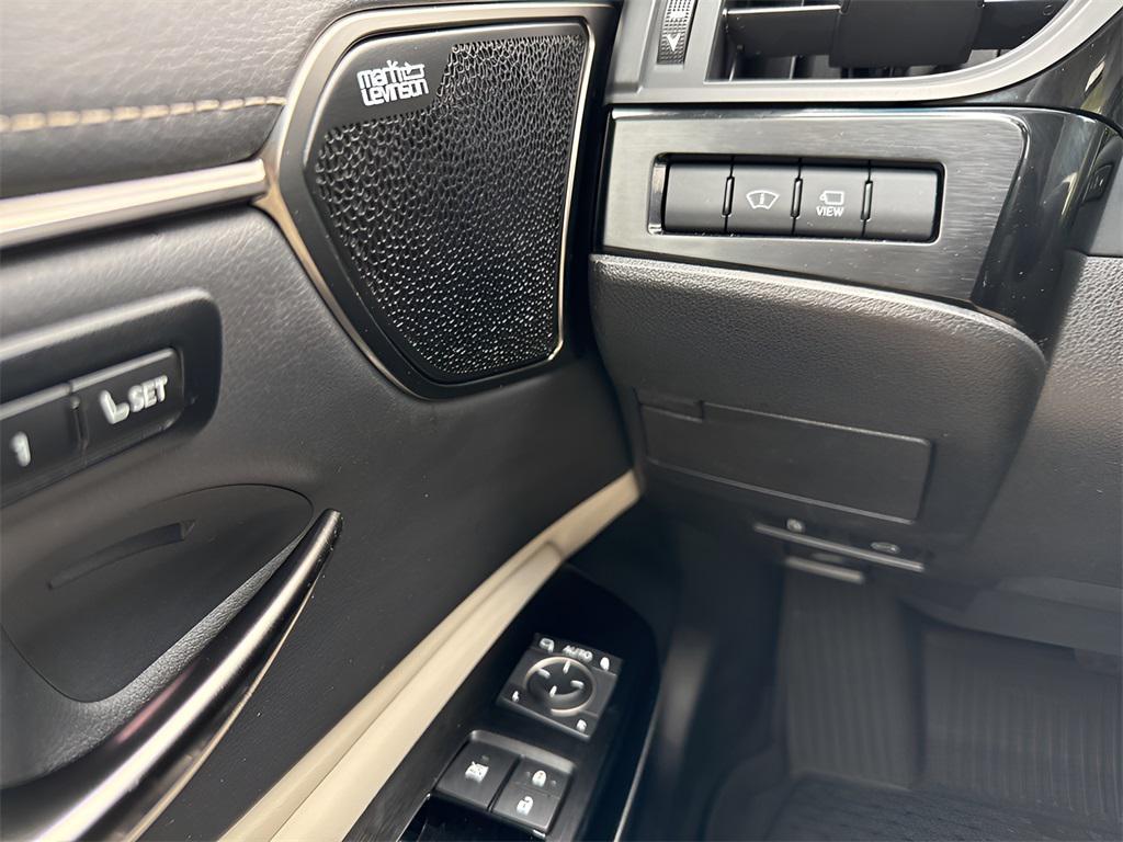 used 2024 Lexus ES 300h car, priced at $44,731