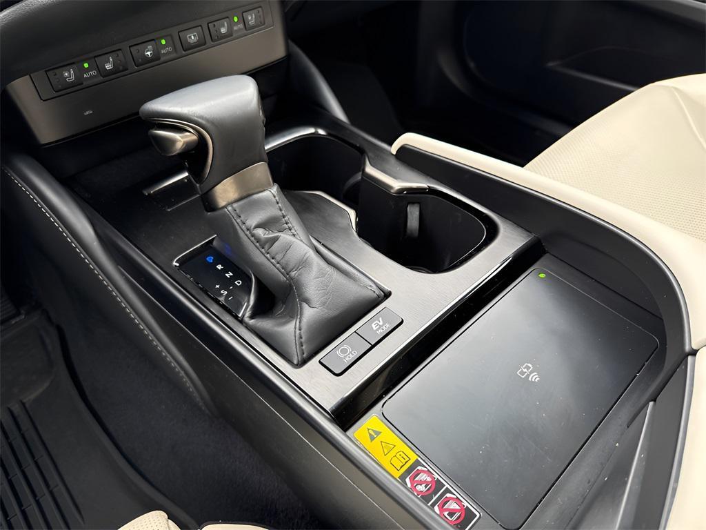 used 2024 Lexus ES 300h car, priced at $44,731
