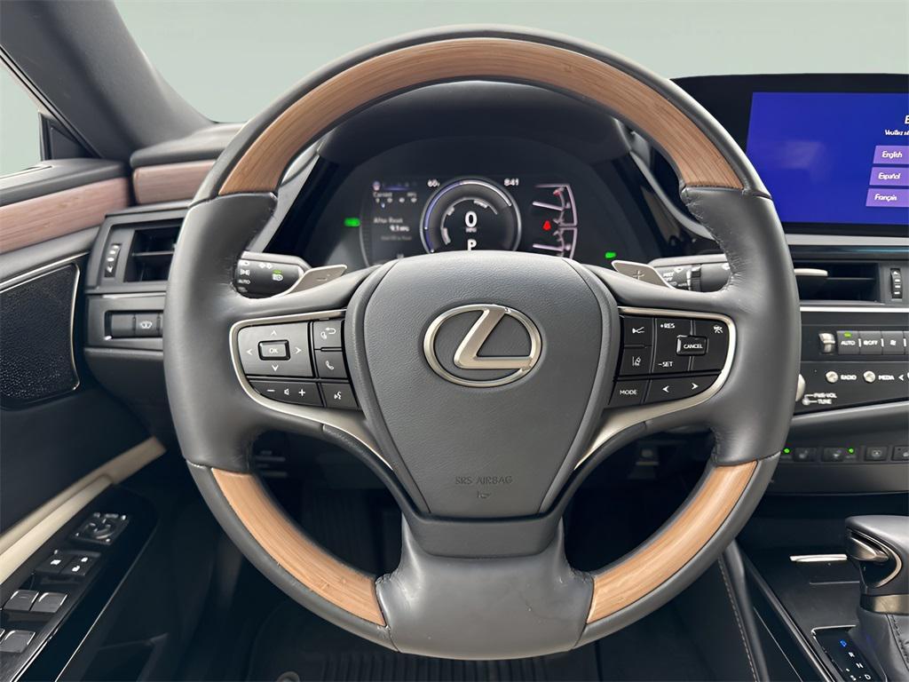 used 2024 Lexus ES 300h car, priced at $44,731