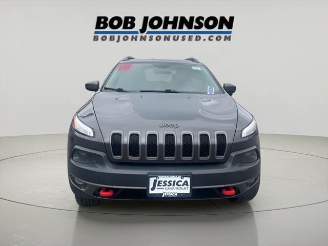 used 2016 Jeep Cherokee car, priced at $10,895