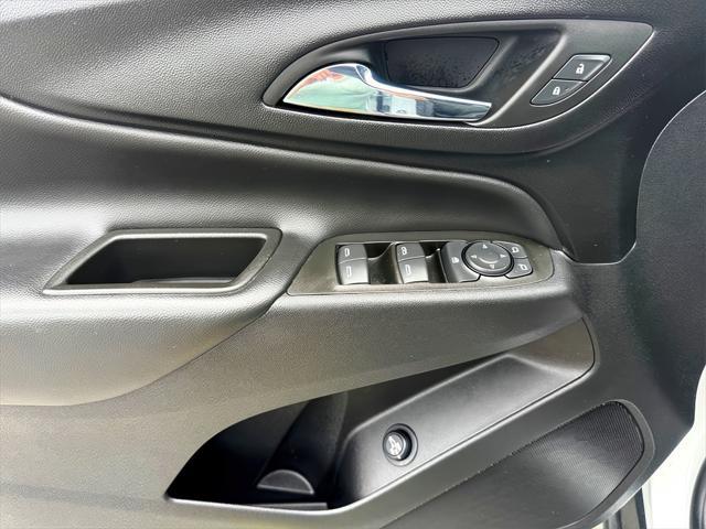 used 2022 Chevrolet Equinox car, priced at $23,399