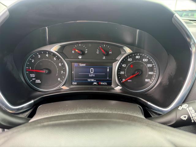 used 2022 Chevrolet Equinox car, priced at $23,399
