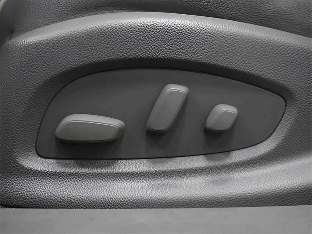 used 2014 Chevrolet Impala car, priced at $11,930