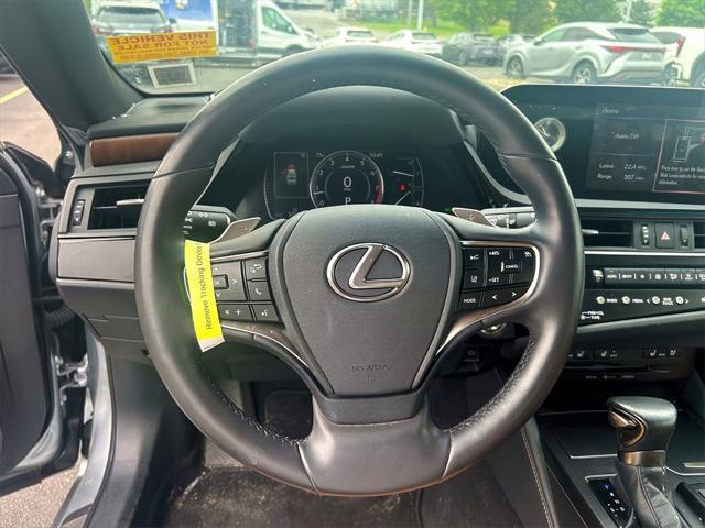 used 2022 Lexus ES 350 car, priced at $34,937