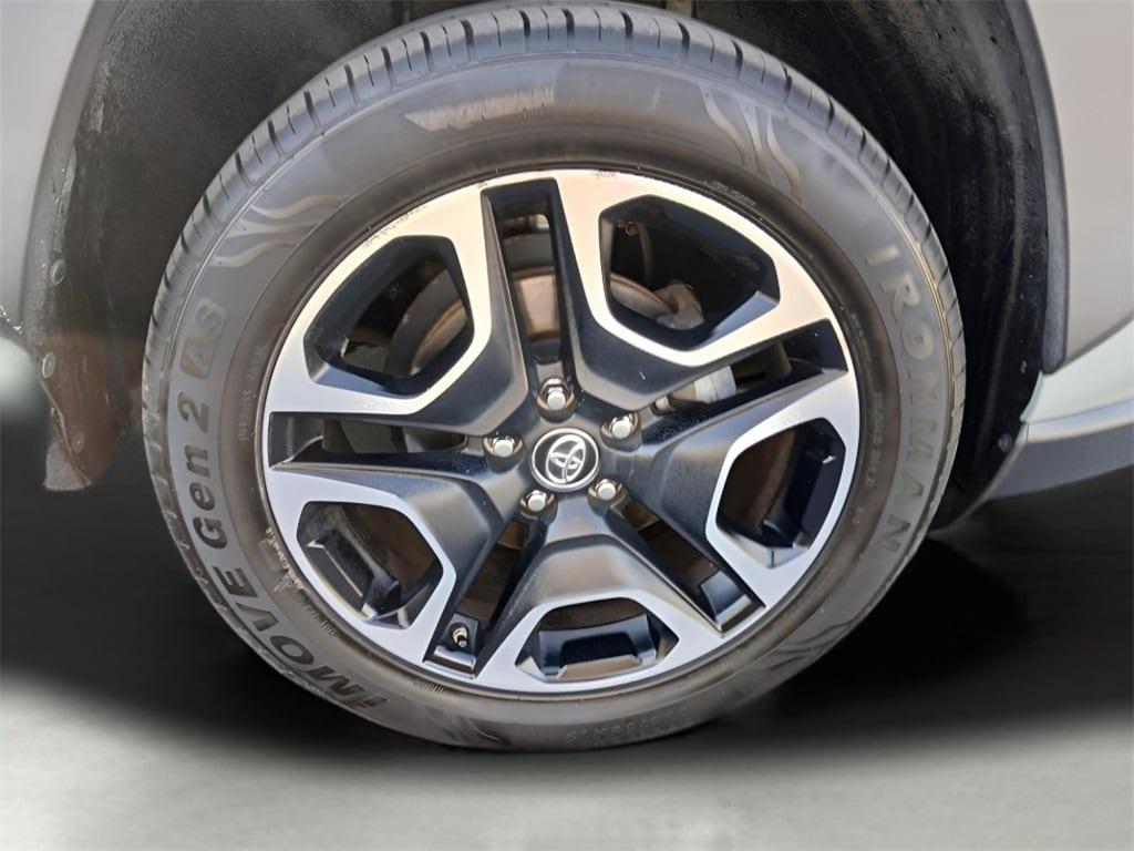 used 2019 Toyota RAV4 car, priced at $25,284