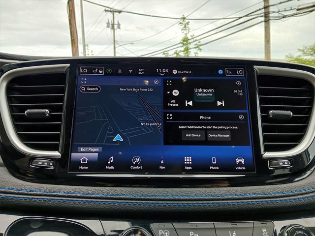 used 2021 Chrysler Pacifica Hybrid car, priced at $20,868
