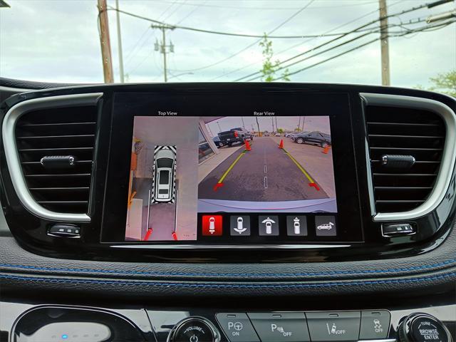 used 2021 Chrysler Pacifica Hybrid car, priced at $20,868