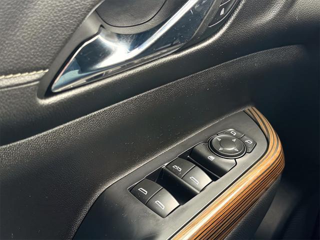 used 2022 GMC Acadia car, priced at $27,936