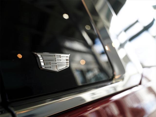 used 2023 Cadillac Escalade ESV car, priced at $73,292