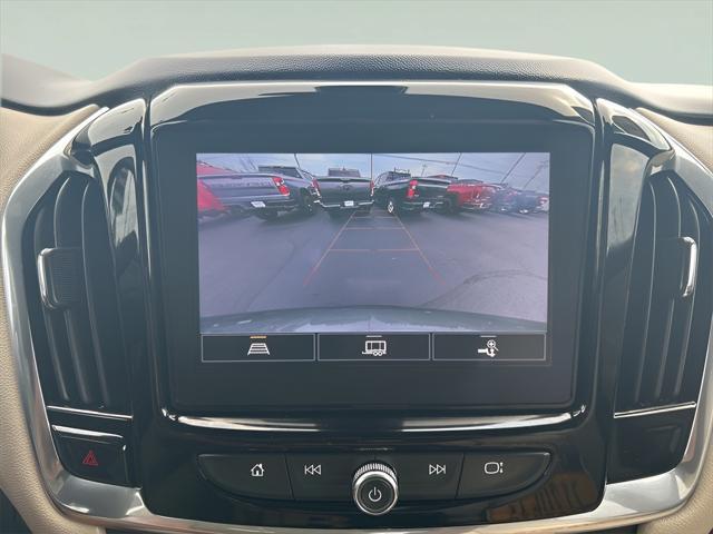 used 2022 Chevrolet Traverse car, priced at $33,540