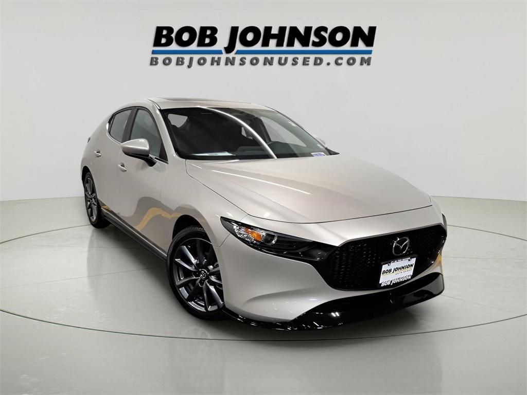 used 2025 Mazda Mazda3 car, priced at $25,930