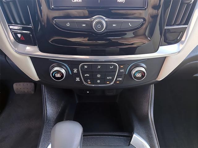 used 2022 Chevrolet Traverse car, priced at $28,419