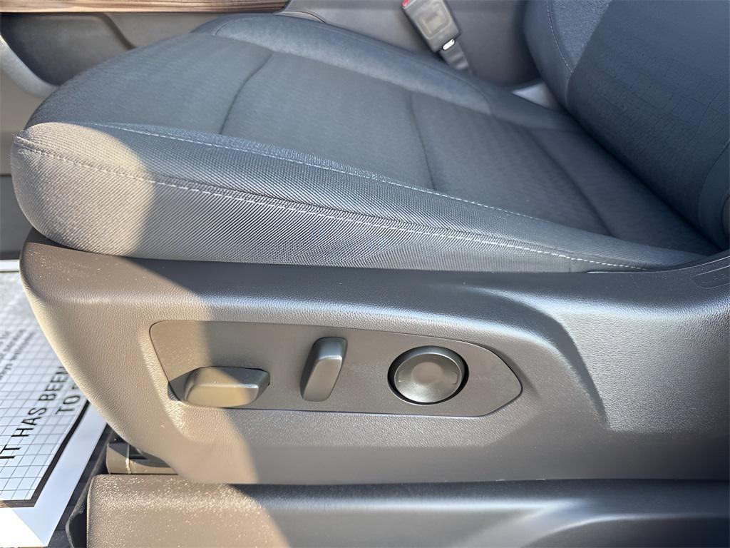 used 2024 Chevrolet Silverado 1500 car, priced at $51,999