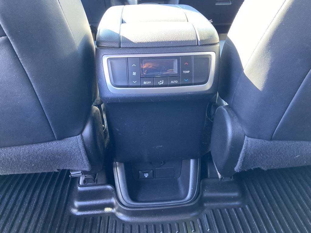 used 2015 Toyota Highlander car, priced at $15,749