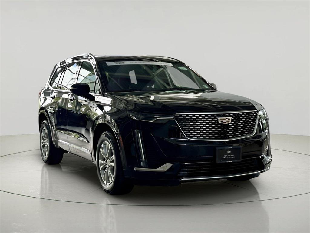 used 2023 Cadillac XT6 car, priced at $35,722