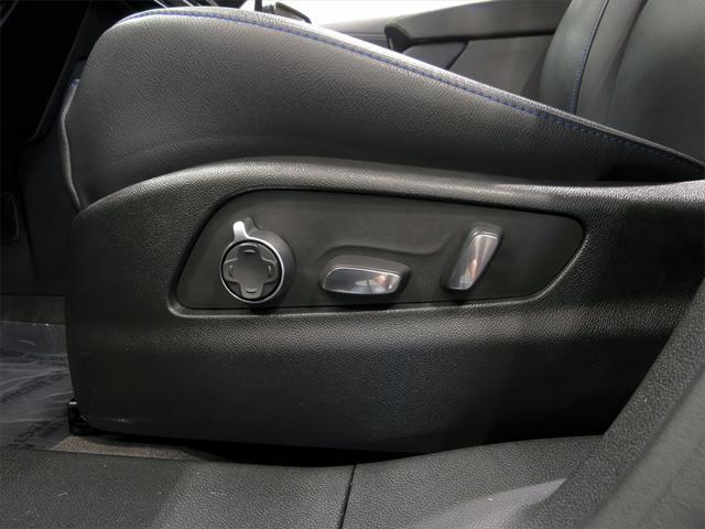 used 2024 Cadillac XT4 car, priced at $42,500