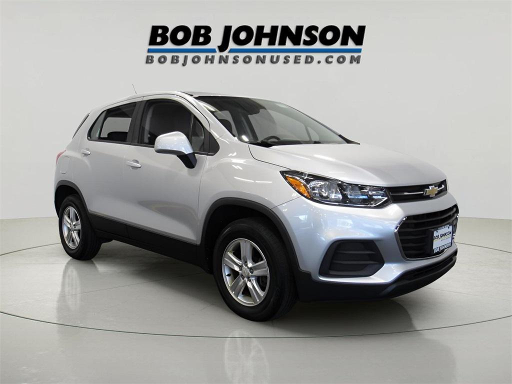 used 2022 Chevrolet Trax car, priced at $17,418