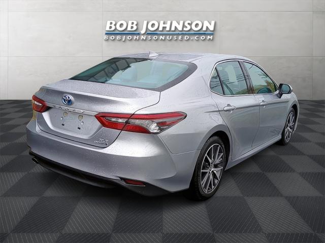 used 2022 Toyota Camry Hybrid car, priced at $28,272