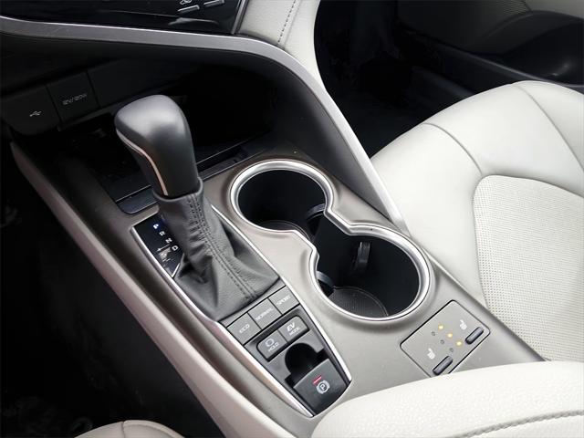 used 2022 Toyota Camry Hybrid car, priced at $28,272