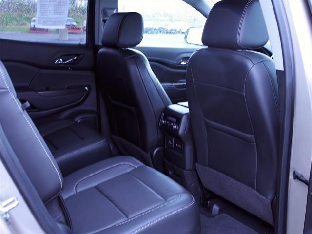 used 2022 GMC Acadia car, priced at $31,431