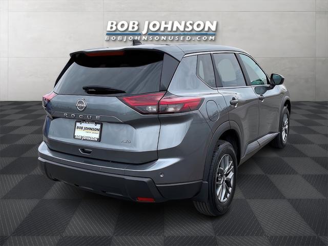 used 2024 Nissan Rogue car, priced at $26,995