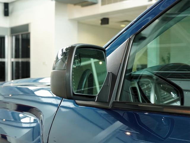 used 2017 GMC Sierra 1500 car, priced at $29,498