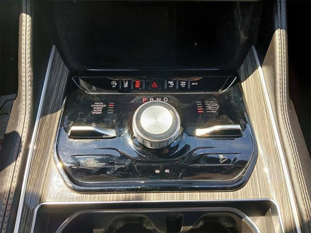 used 2022 Jeep Wagoneer car, priced at $42,594