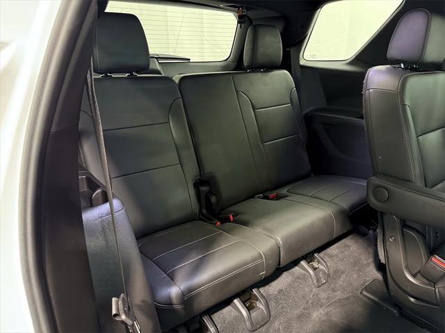used 2023 Chevrolet Traverse car, priced at $34,940